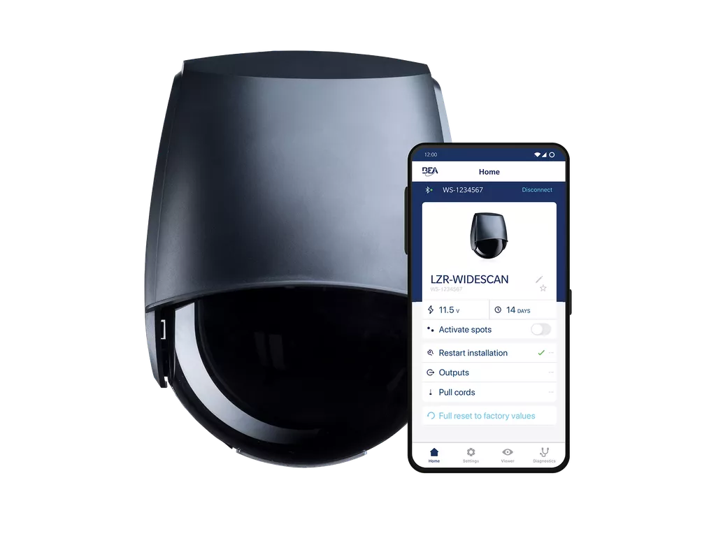 Sensor LZR Widescan de la marca BEA en color negro con una vista a la aplicación de monitoreo.
